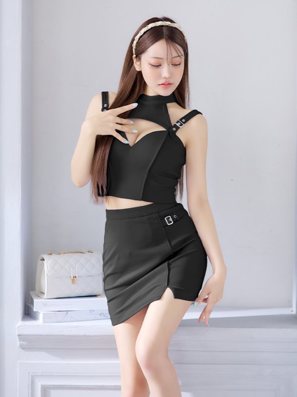 画像3: XSサイズあり【Glossy/グロッシー】バストオープンショルダー/ ストラップ/ タイト/ セットアップ/ ミニドレス/ キャバドレス[OF08]