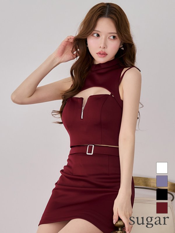 レッド　モデル：ゆめ　身長：160cm　着用サイズ：Sサイズ