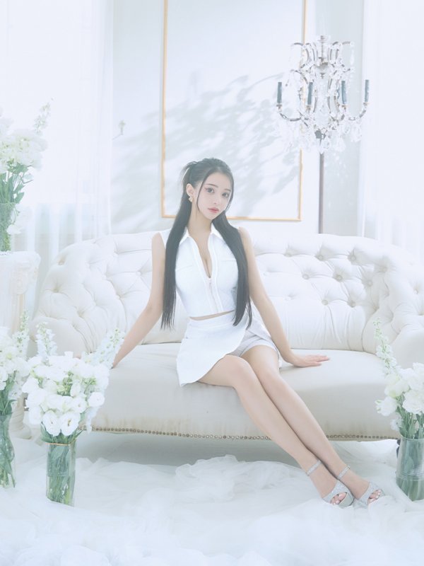 ホワイト モデル:まおちゃる 身長:158cm 着用サイズ:Sサイズ