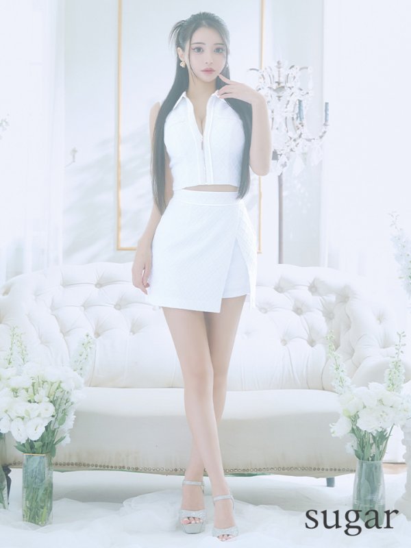 ホワイト モデル:まおちゃる 身長:158cm 着用サイズ:Sサイズ