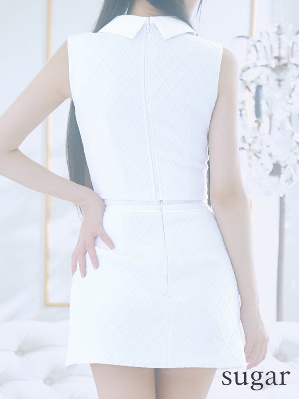 ホワイト モデル:まおちゃる 身長:158cm 着用サイズ:Sサイズ