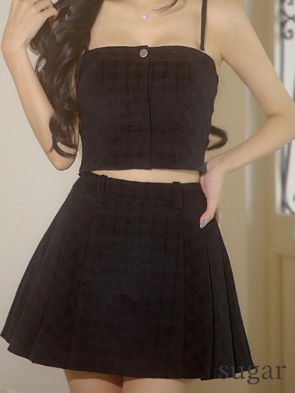 ブラック モデル:まおちゃる 身長:158cm 着用サイズ:Sサイズ