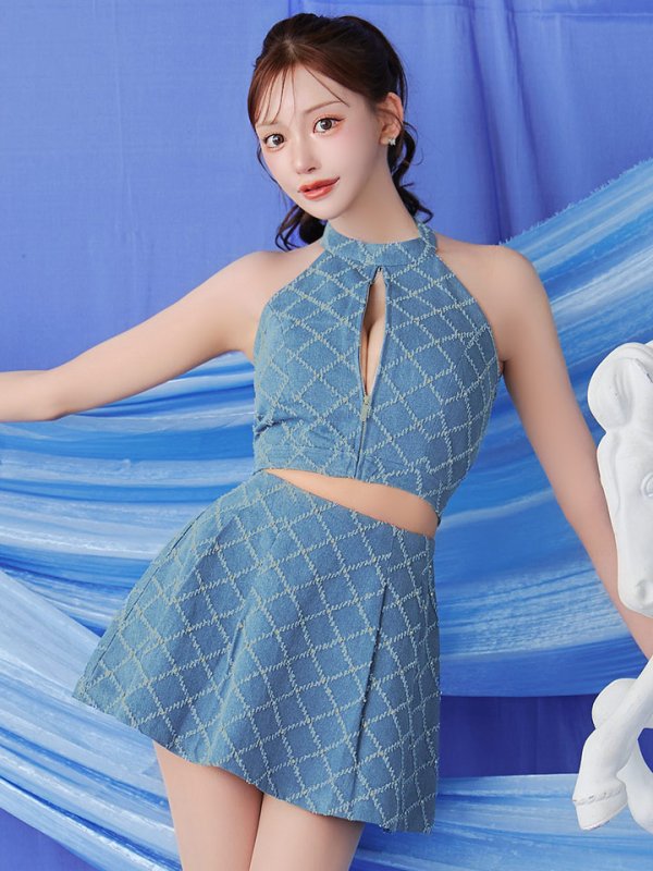 ブルー モデル:明日花キララ 身長:162cm 着用サイズ:Sサイズ