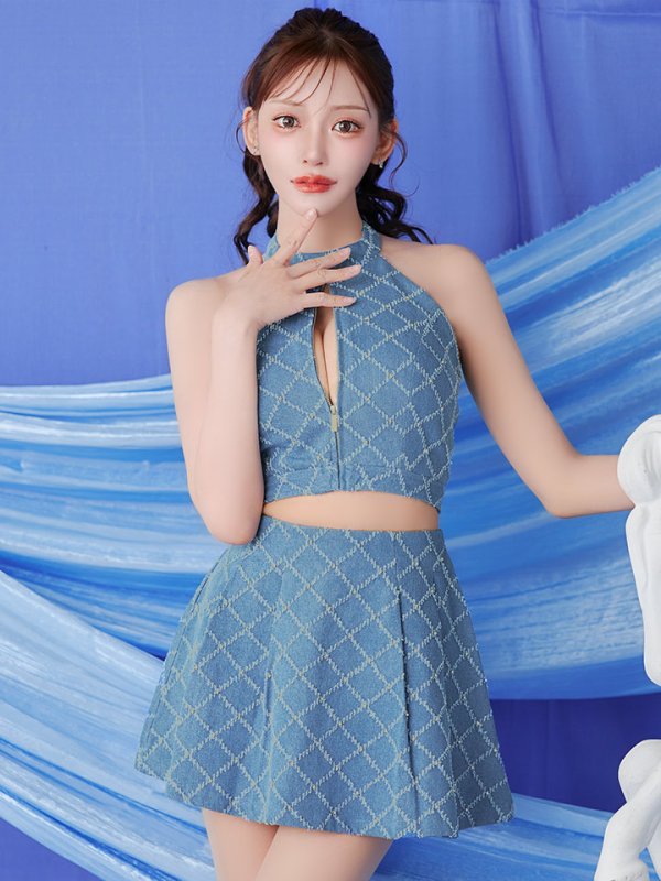 ブルー モデル:明日花キララ 身長:162cm 着用サイズ:Sサイズ