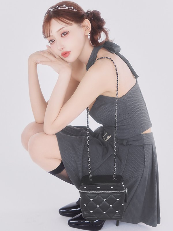 グレー モデル:明日花キララ 身長:162cm 着用サイズ:Sサイズ