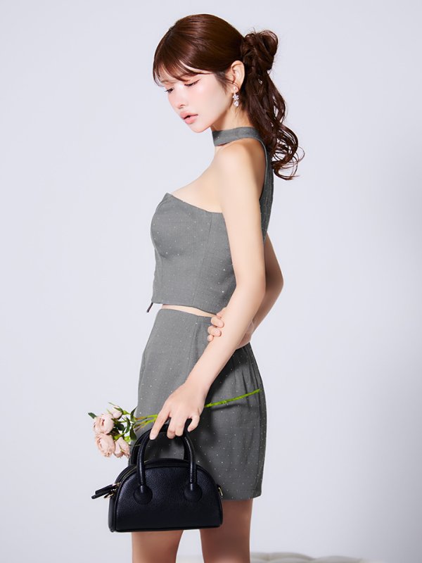 グレー モデル：まりん　身長：164cm　着用サイズ：Sサイズ