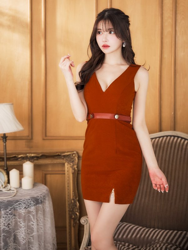 画像36: XSサイズあり【Glossy/グロッシー】ウエスト切り替え/ フェイクレザー/ ノースリーブ/ ワンカラー/ タイト/ ミニドレス/ キャバドレス[OF08]