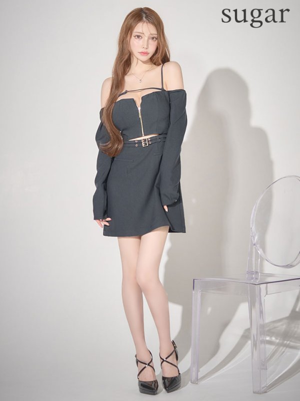 グレー　モデル：ももか　身長：156cm　着用サイズ：Sサイズ