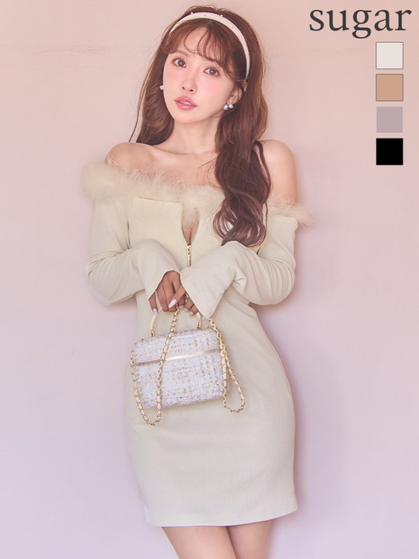 アイボリー  モデル：三上悠亜　身長：159cm　着用サイズ：Sサイズ