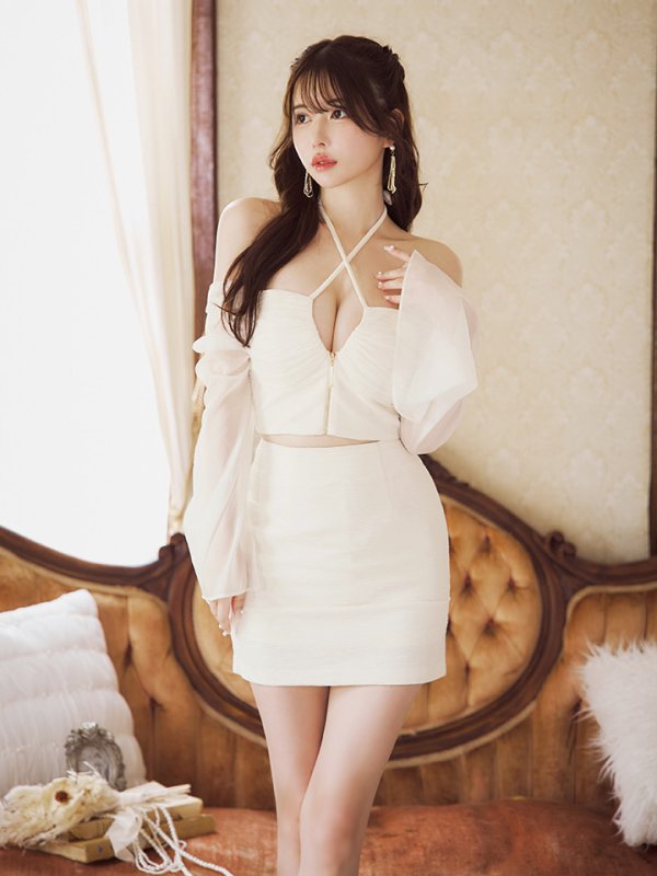 アイボリー モデル:ゆめ 身長:160cm 着用サイズ:Sサイズ