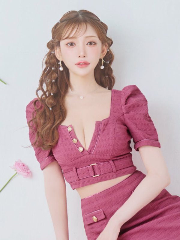 ローズピンク モデル:明日花キララ 身長:162cm 着用サイズ:Sサイズ