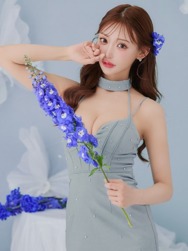 ブルー モデル:明日花キララ 身長:162cm 着用サイズ:Sサイズ