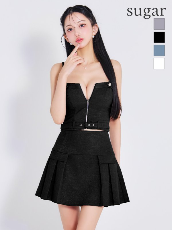 画像1: 【予約商品/７月下旬発送予定】XSサイズあり【Glossy/グロッシー】センタージップ/ ベルト/ セットアップ/ プリーツ/ フレア/ ミニドレス/ キャバドレス[OF2]
