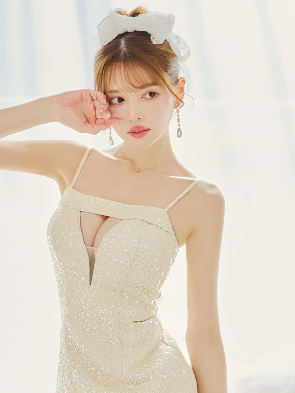 バニラクリーム モデル:ゆめ 身長:160cm 着用サイズ:Sサイズ