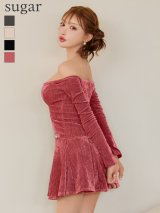 【予約商品/8月下旬発送予定】XSサイズあり【Glossy/グロッシー】オフショル/ ロングスリーブ/ ラメニット/ フレア/ ミニドレス/ キャバドレス[OF08]