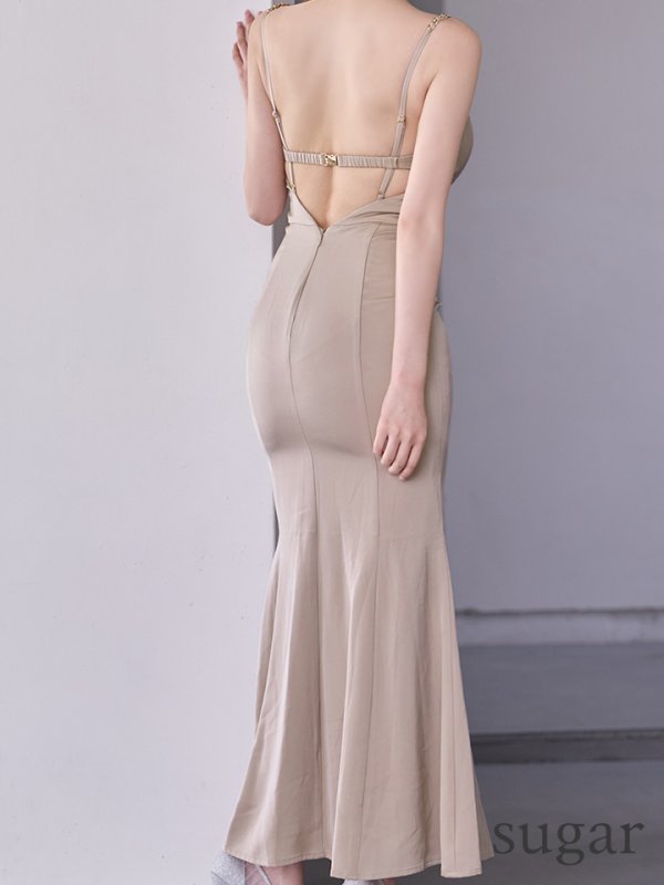 グレージュ　モデル：ゆめ　身長：160cm　着用サイズ：Sサイズ