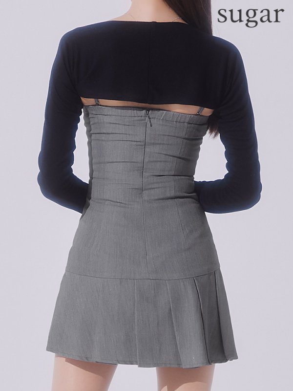 グレー　モデル：明日花キララ　身長：162cm 着用サイズ：Sサイズ