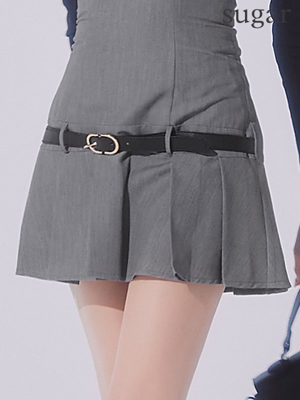 グレー　モデル：明日花キララ　身長：162cm 着用サイズ：Sサイズ