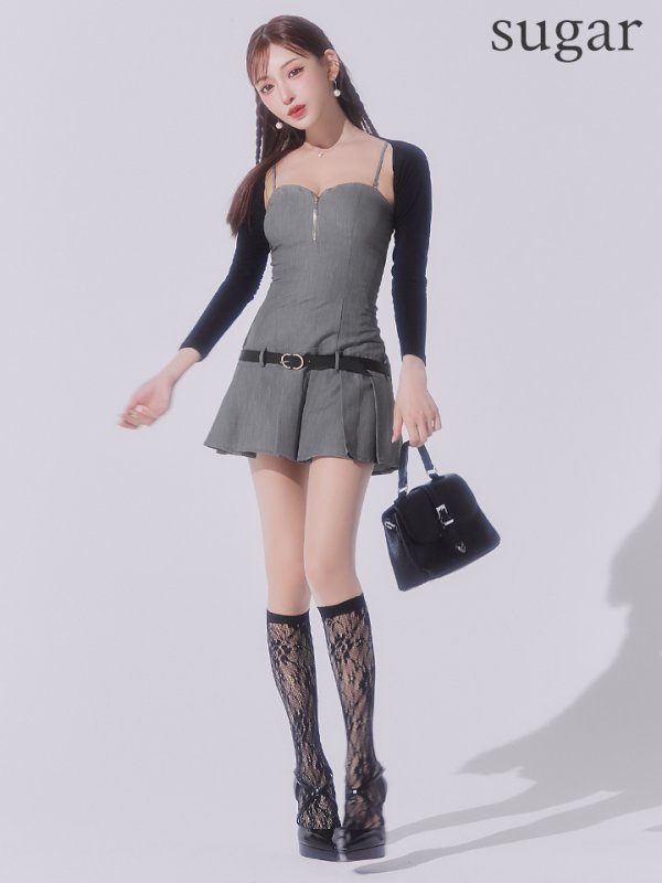 グレー　モデル：明日花キララ　身長：162cm 着用サイズ：Sサイズ