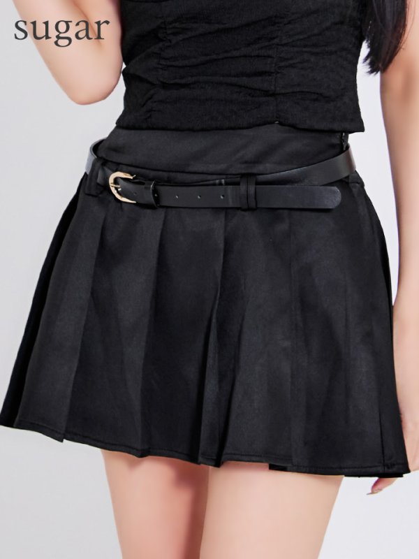 ブラック モデル：まおちゃる　身長：158cm　着用サイズ：Sサイズ