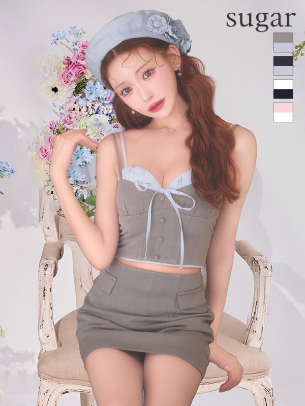 グレー×ブルー　モデル：明日花キララ　身長：160cm　着用サイズ：Sサイズ