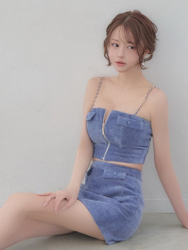 ブルー　モデル：れみれみ　身長：163cm　着用サイズ：Sサイズ