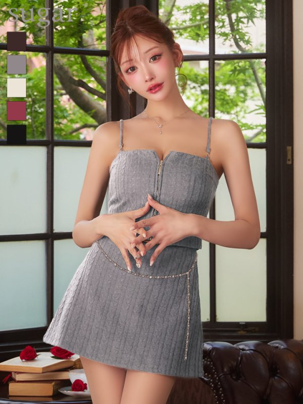 グレー　モデル：明日花キララ　身長162cm　着用サイズ：Sサイズ