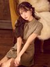 ベージュ モデル：三上悠亜　身長：159cm　着用サイズ：Sサイズ