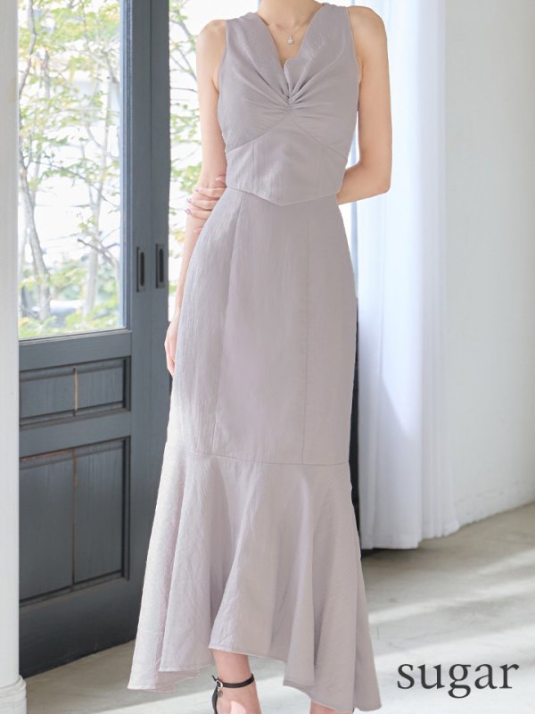 グレージュ　モデル：るりぴ　身長：165cm　着用サイズ：Sサイズ