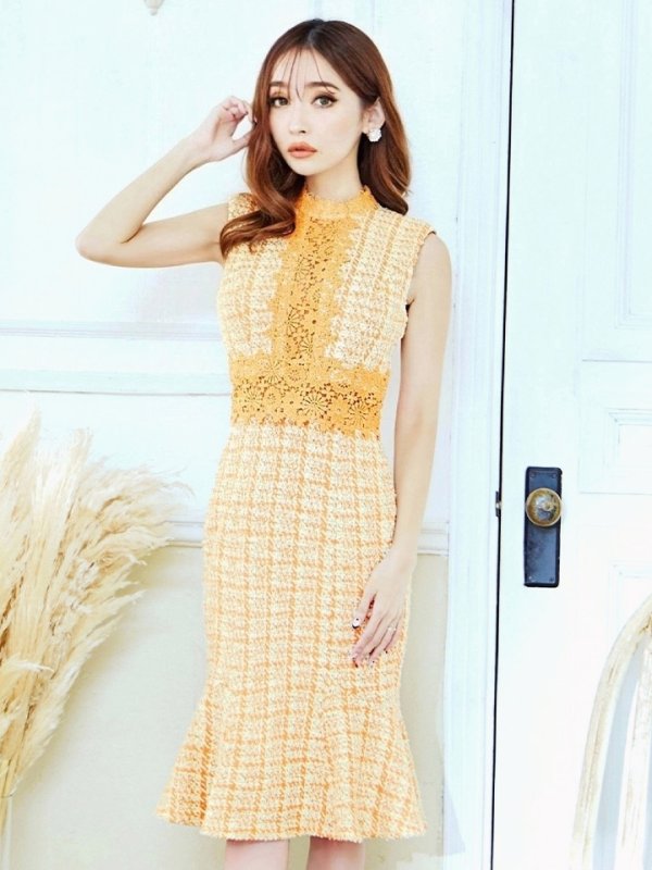 画像3: Lサイズあり【VANESSA HEART / ヴァネッサハート】【OF05】 チェック柄/ ストレッチ/ ツイード/ フラワーレース/ ノースリーブ/ ひざ丈/ 裾フリル/ マーメイド/ ミディアムドレス/ キャバドレス