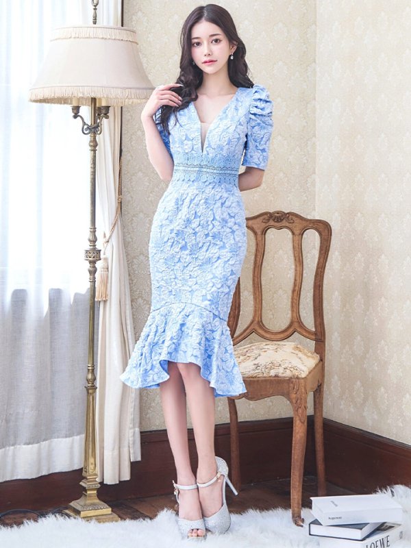 ブルー モデル:ゆりお 身長:165cm:8号(Sサイズ)