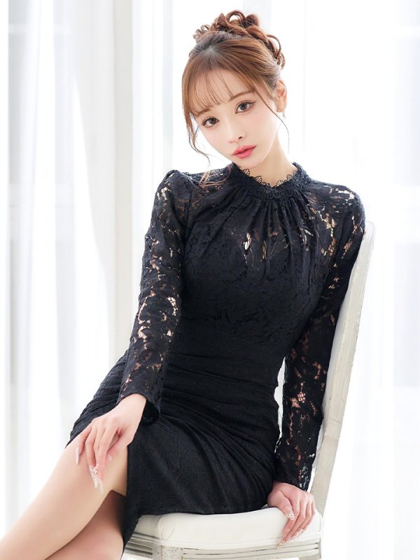 ブラック　モデル：ゆめ　身長：160cm:8号(Sサイズ)