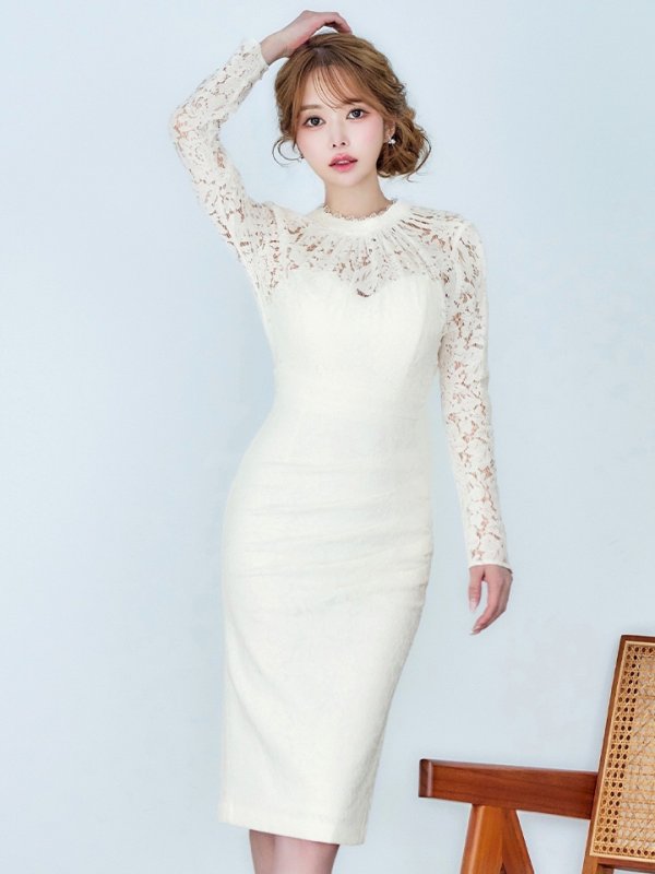 アイボリー モデル：ゆめ　身長：160cm　着用サイズ：8号(Sサイズ)