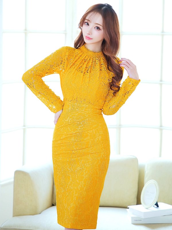 マスタード モデル:真優川咲 身長:158cm:8号(Sサイズ)