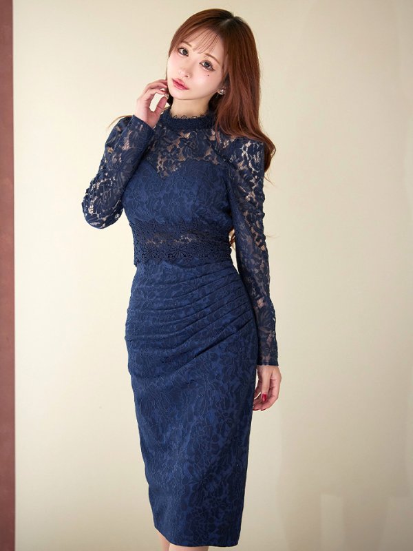 ネイビー モデル：真優川咲　身長：15