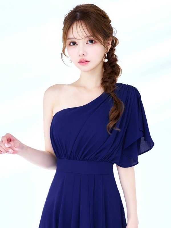 ダークブルー モデル:ゆめ 身長:160cm 着用サイズ:8号(Sサイズ)