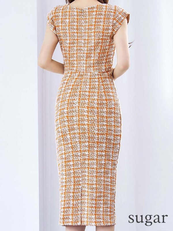 オレンジクリーム モデル:ゆめ 身長:160cm 着用サイズ:8号(Sサイズ)