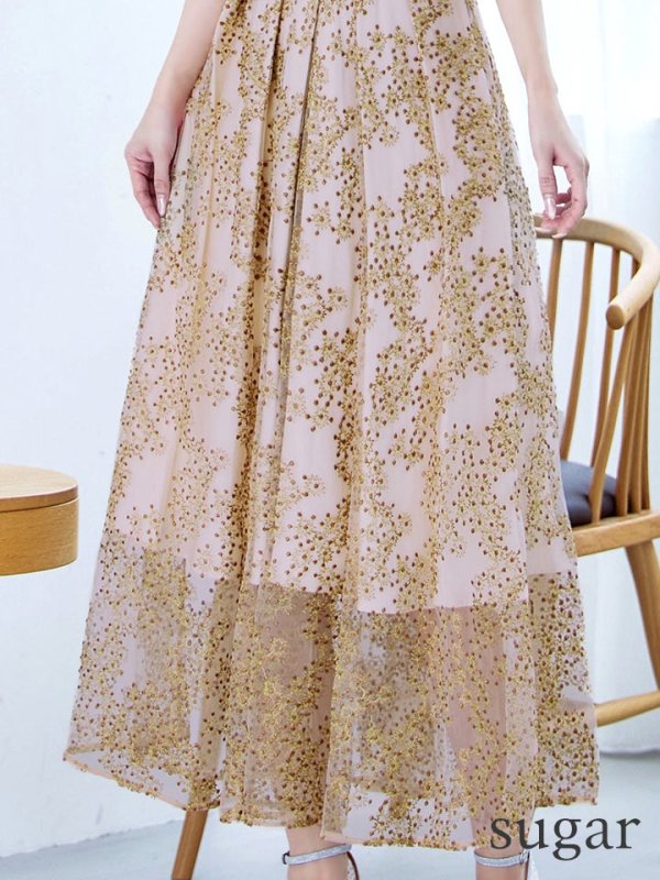 ベージュクリーム モデル:ゆめ 身長:160cm 着用サイズ:8号(Sサイズ)