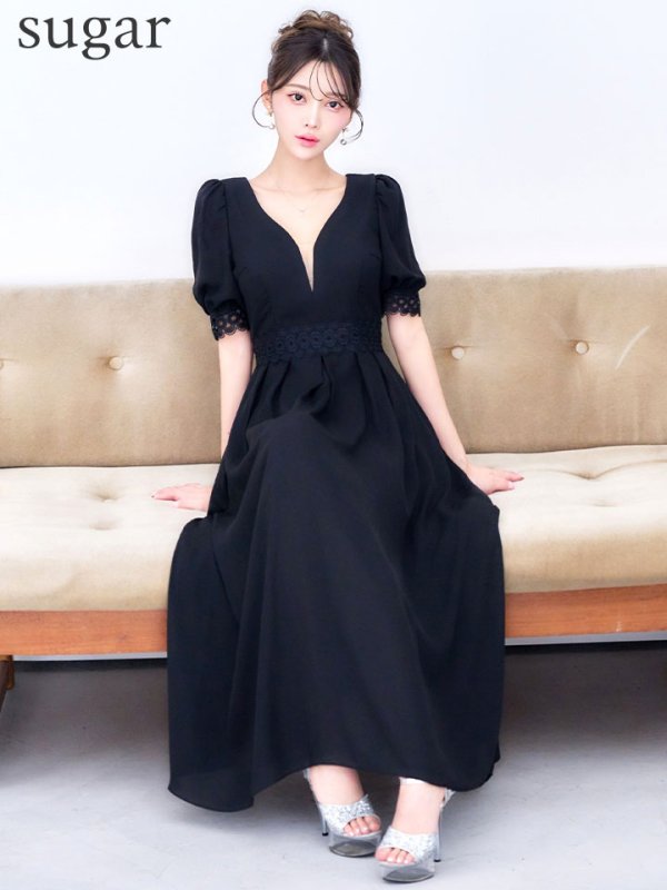 ブラック　モデル：るりぴ　身長：165cm　着用サイズ：8号(Sサイズ)