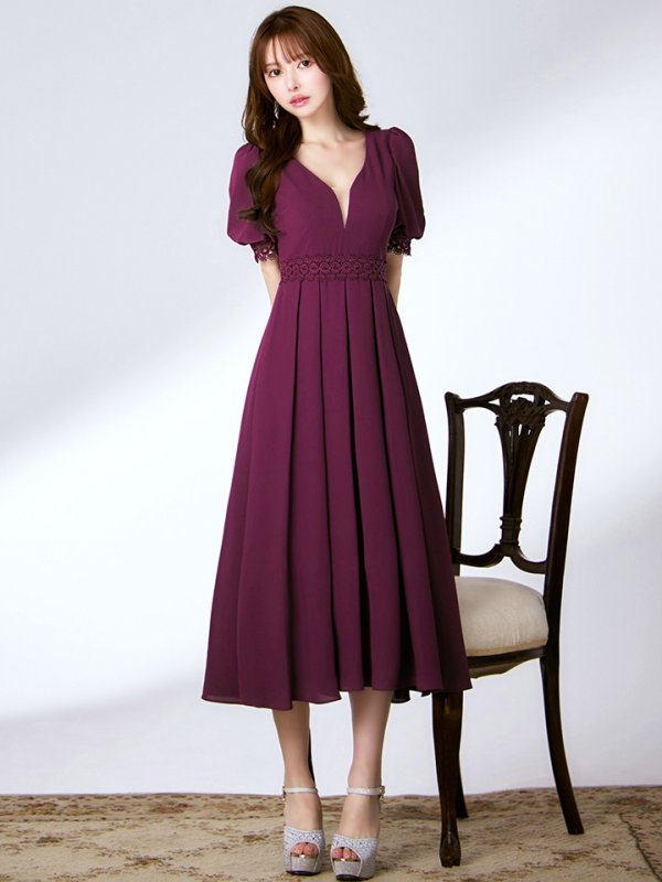 バーガンディー　モデル：ゆめ　身長：160cm　着用サイズ：8号(Sサイズ)