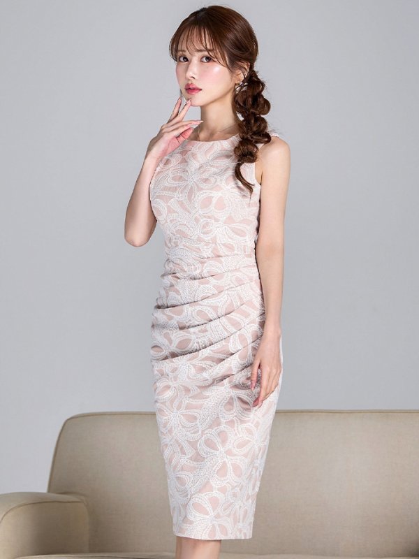 ダスティーピンク　モデル：ゆめ　身長：160cm　着用サイズ：8号(Sサイズ)