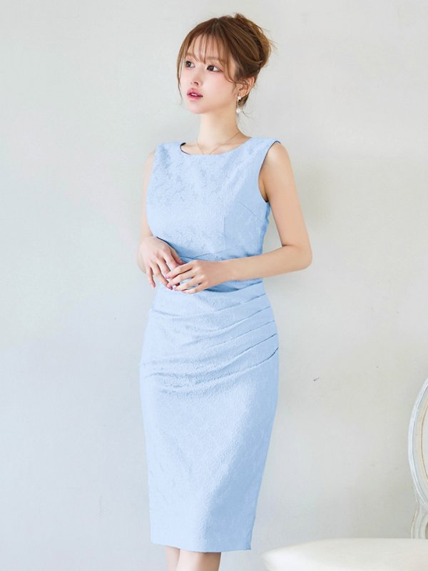 パウダーブルー　モデル：ゆめ　身長：160cm　着用サイズ：8号(Sサイズ)