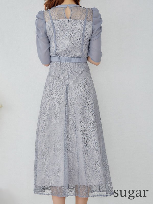 ブルーグレー モデル:真優川咲 身長:158cm 着用サイズ:8号(Sサイズ)