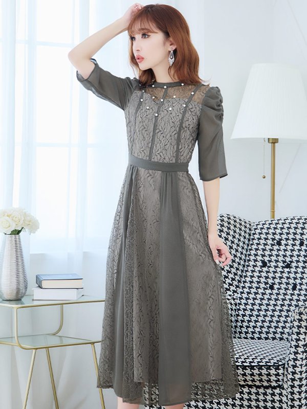 クラウディ モデル:杉山佳那恵 身長:158cm 着用サイズ:8号(Sサイズ)