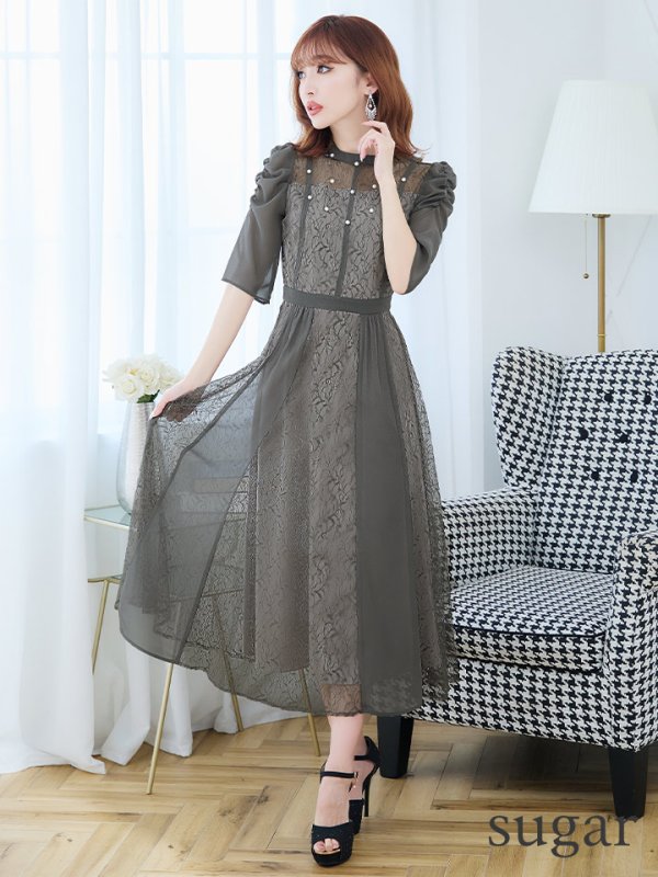 クラウディ モデル:杉山佳那恵 身長:158cm 着用サイズ:8号(Sサイズ)