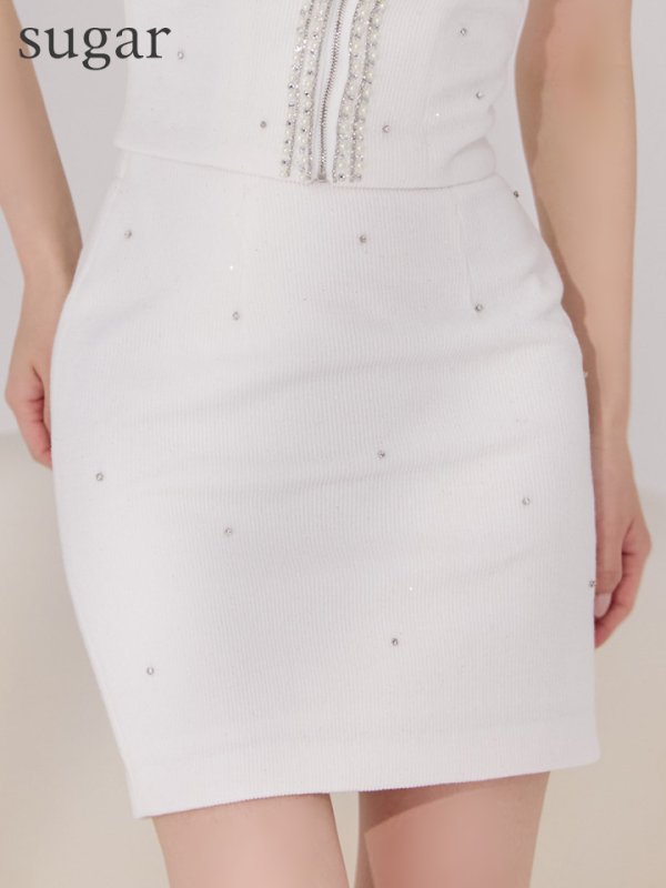 ホワイト　モデル：ゆめ　身長：160cm　着用サイズ：Sサイズ