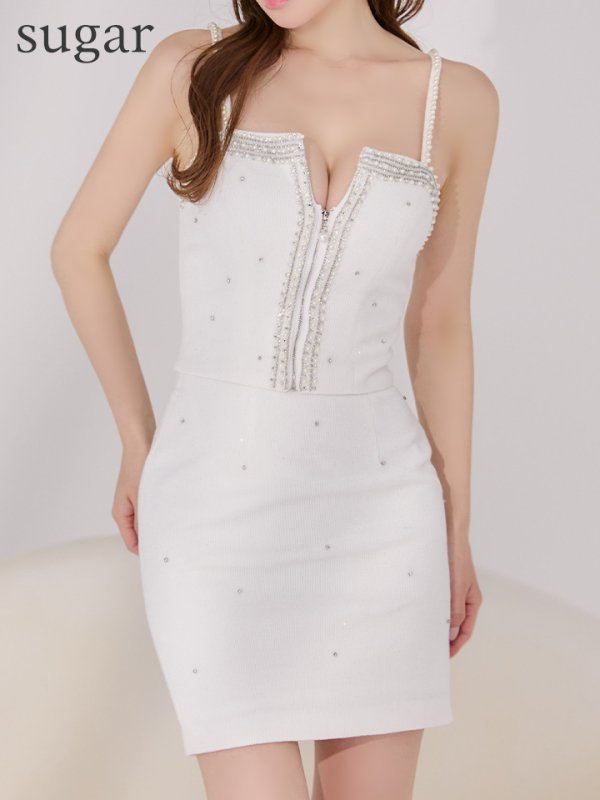 ホワイト　モデル：ゆめ　身長：160cm　着用サイズ：Sサイズ