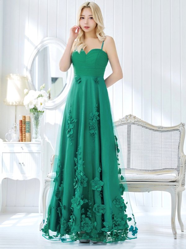 ダークエメラルド モデル:ぴょな 身長:160cm 着用サイズ:8号(Sサイズ)