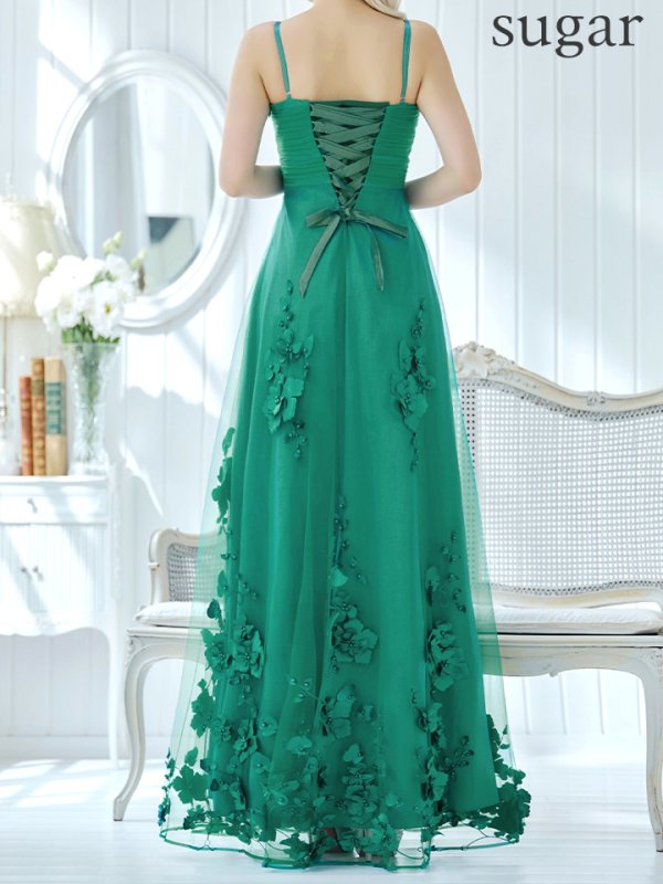 ダークエメラルド モデル:ぴょな 身長:160cm 着用サイズ:8号(Sサイズ)