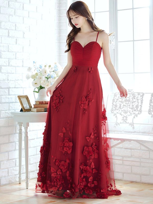 ダークレッド モデル:ゆめ 身長:160cm 着用サイズ:8号(Sサイズ)